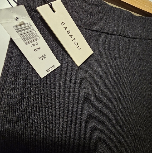 🇨🇦 Aritzia - Babaton Sculpt Tube Skirt - Picture 7 of 15